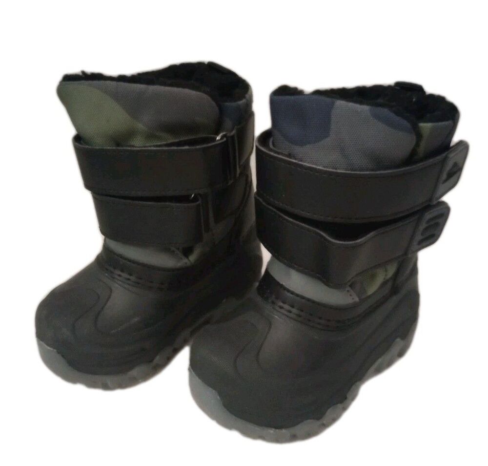 High Sierra Black/Army Camo Snow Boots sz 6M Toddler